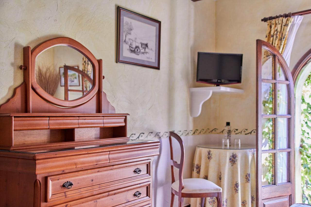 Petit Hotel Ses Rotges - Only Adults Cala Ratjada  Bagian luar foto
