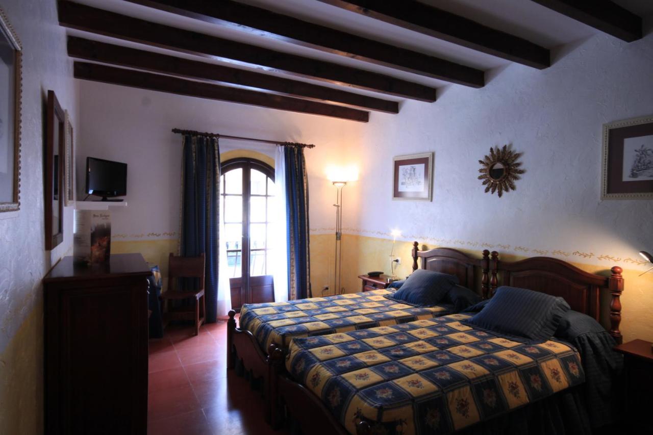 Petit Hotel Ses Rotges - Only Adults Cala Ratjada  Bagian luar foto